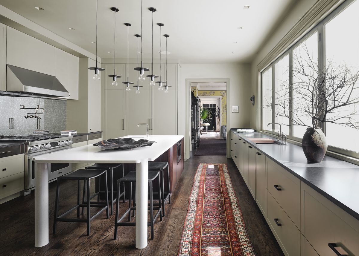 DIY Kitchen Decor Ideas: Spice Up Your Cooking Space